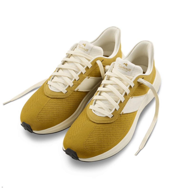 Gold White Tracksmith Eliot Runner Men\'s Shoes | ILKXE-2175